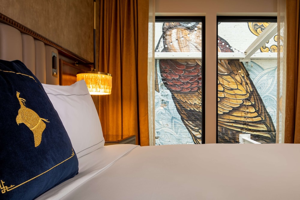 The Peregrine Omaha Downtown Curio Collection by Hilton - photo 30