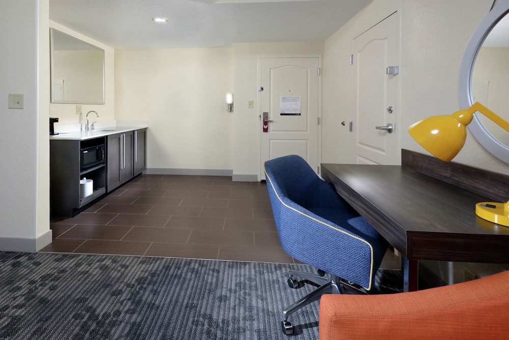 Hampton Inn & Suites Greenville Spartanburg I 85 SC - photo 8