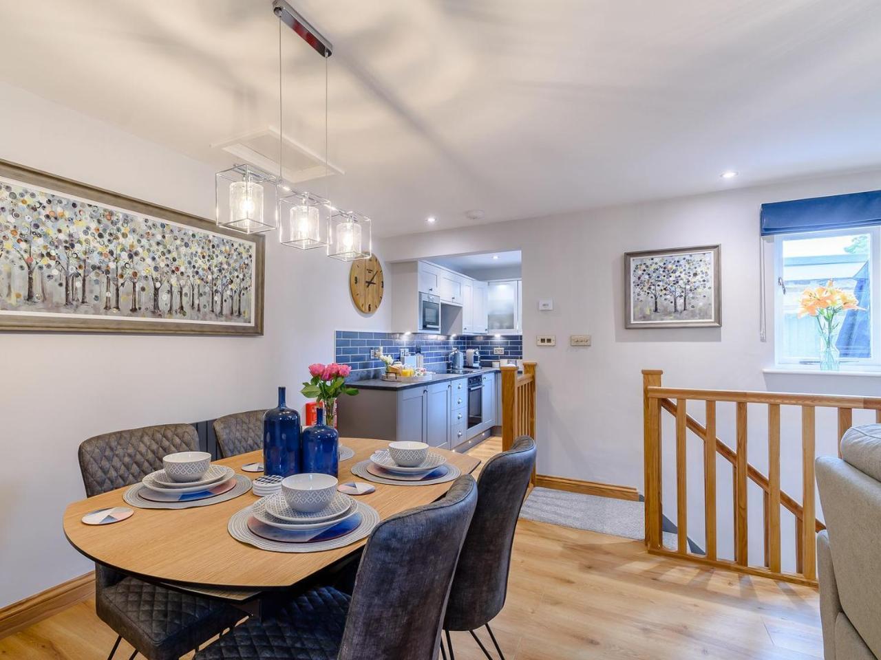 Lindale Cottage