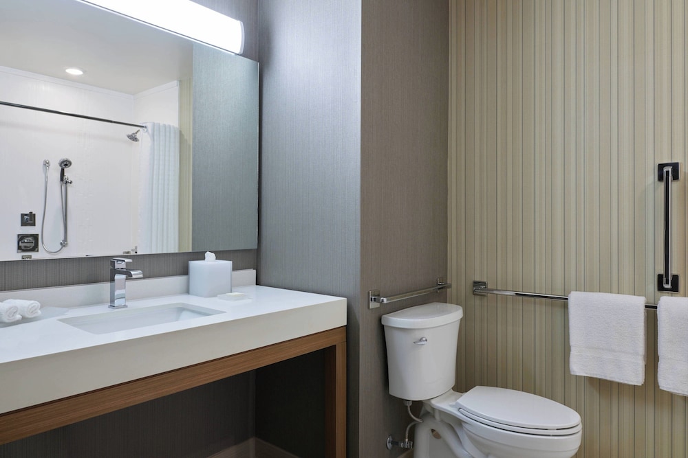 Courtyard by Marriott Denver Aurora - photo 10