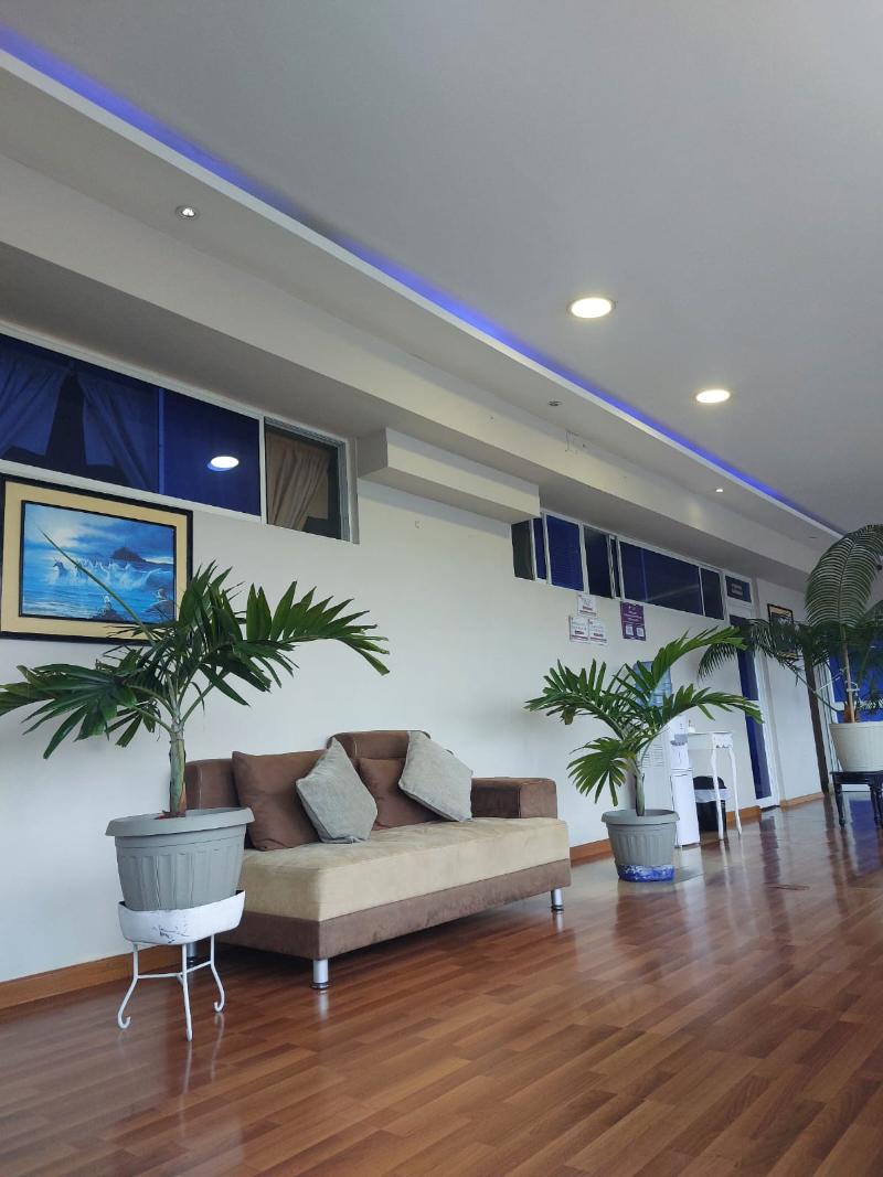 Hotel Versailles - carbon neutral hotel in Ambato