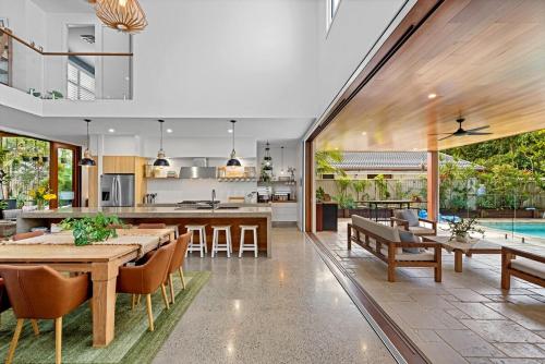 Beachfront Health Sanctuary — hotel in Bokarina
