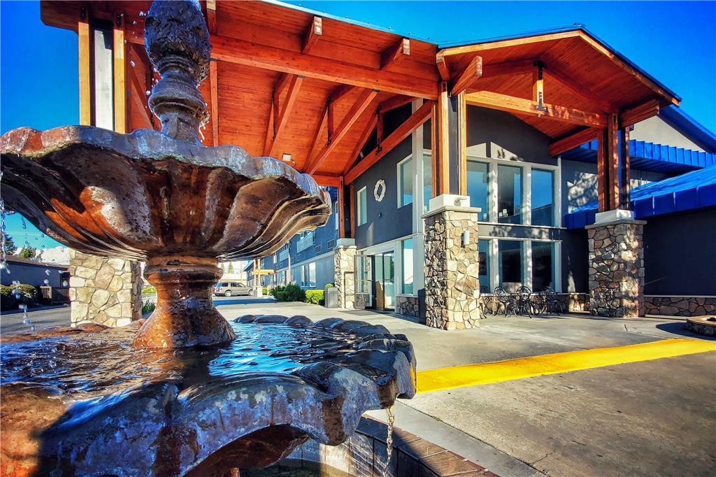 Cielo Hotel Bishop Mammoth an Ascend Collection Hotel - photo 2