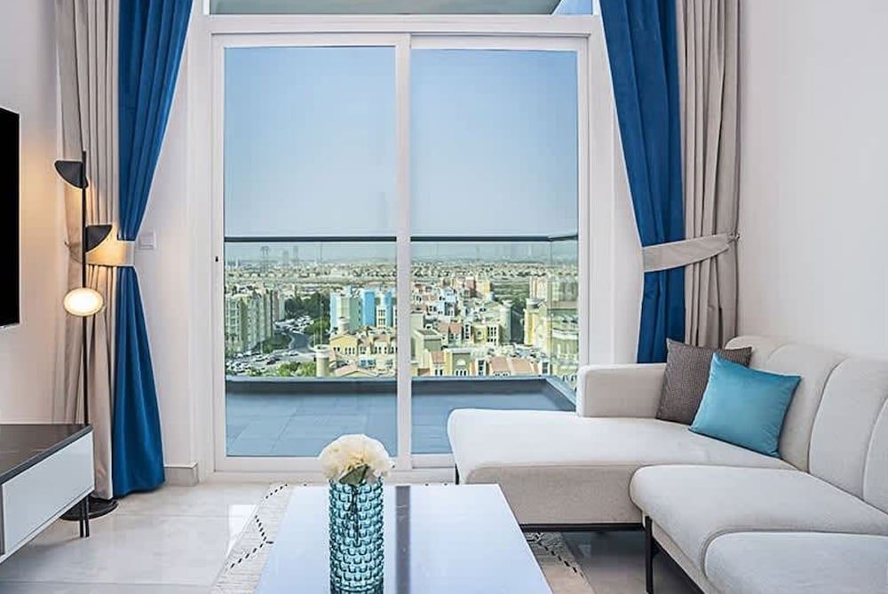Homesgetaway Spacious 1BR Apt in Pearlz by Danube — 4-Star Luxury Hotel in Dubai, United Arab Emirates