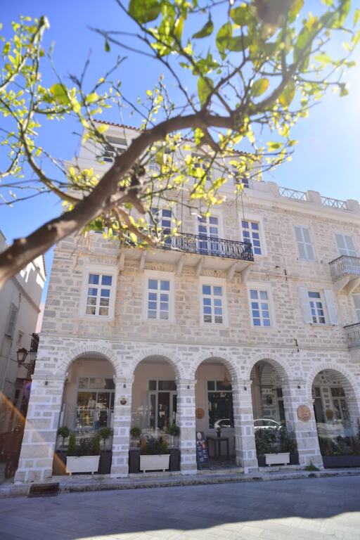 Habit in Ermoupolis, Greece