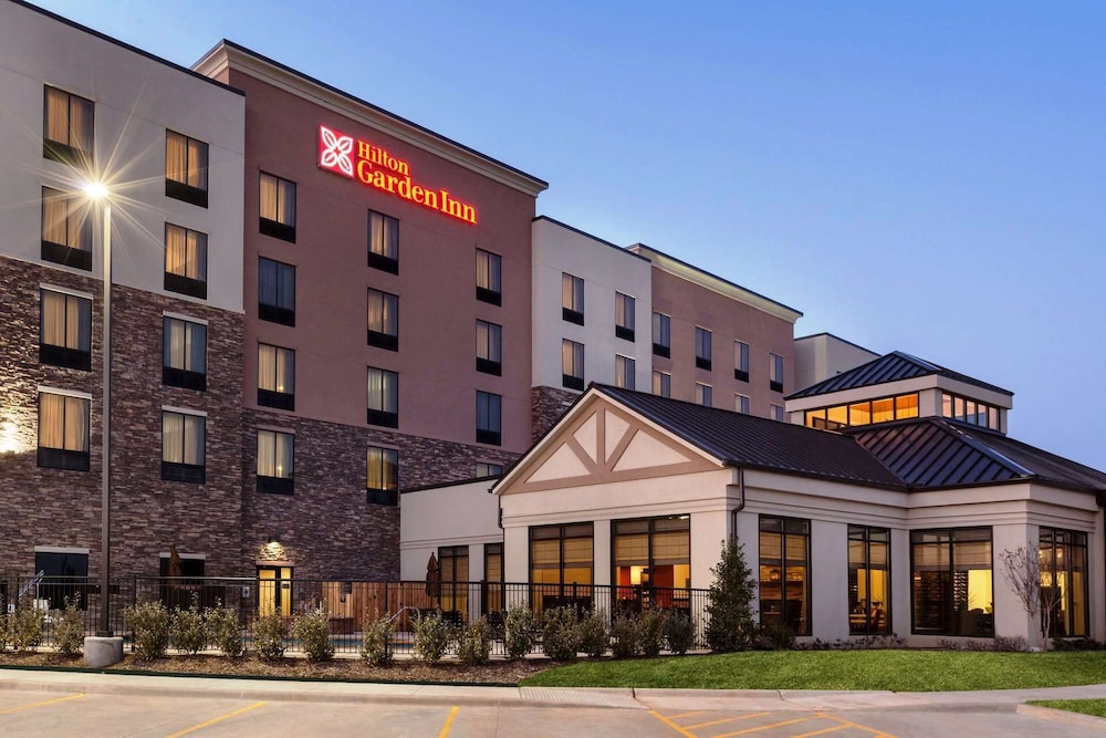 Hilton Garden Inn Denison Sherman At Texoma Event Center — hotel in Denison