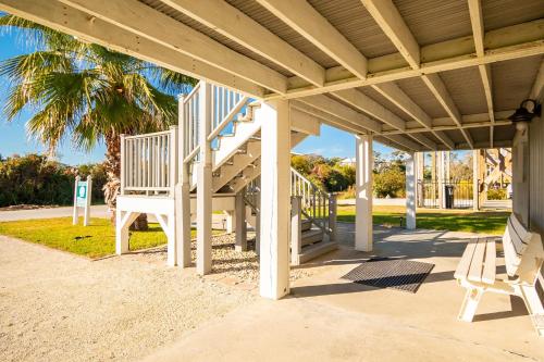SeaSide by Oak Island Accommodations - photo 35