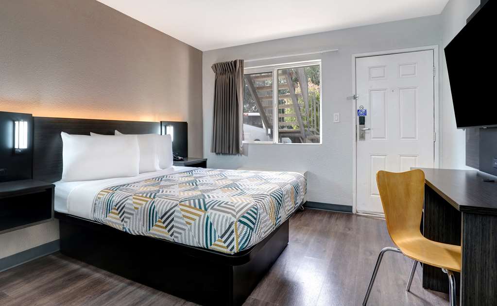 Motel 6 Sacramento CA North - photo 27