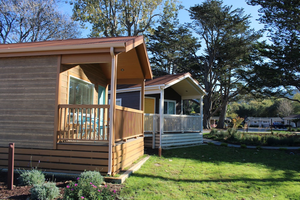 Carmel River Inn & Cottages - photo 82