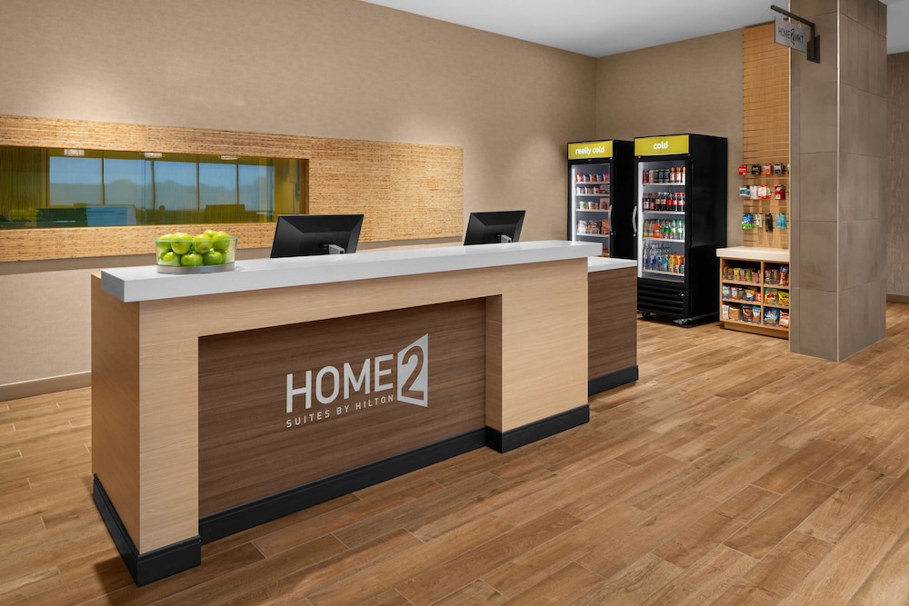 Home2 Suites by Hilton Hobbs - photo 4