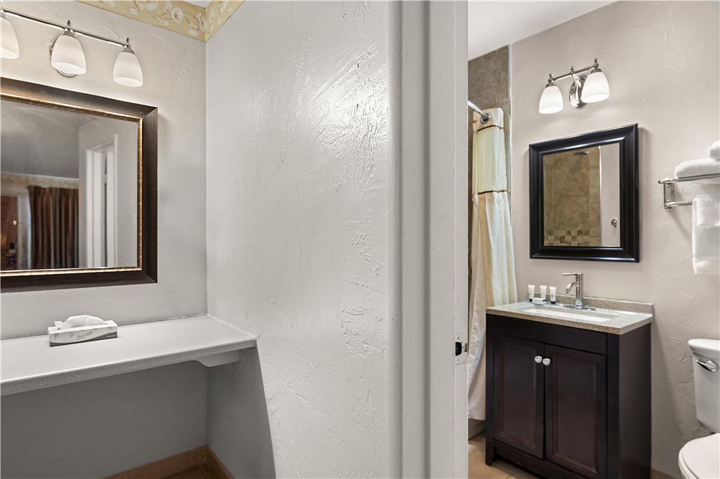 Americas Best Value Inn By Sonesta Pecos - photo 25