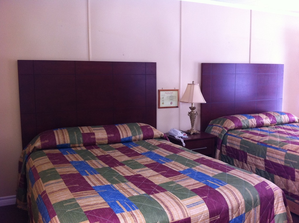 Deep River Motel — Deep River — photo 4