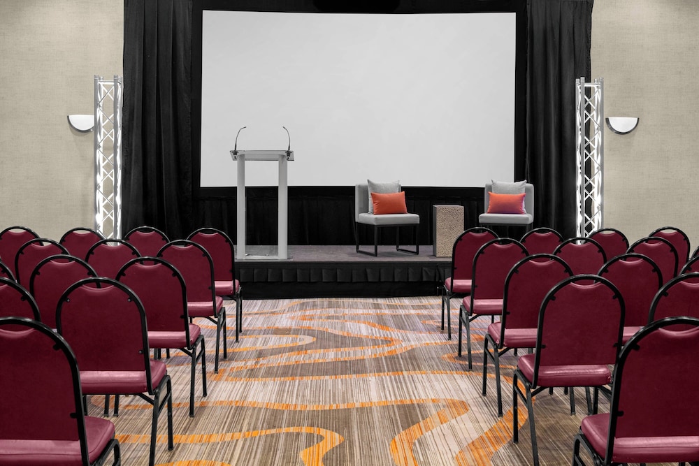 Pittsburgh Marriott North - photo 48