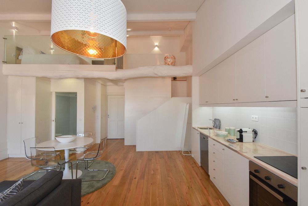 Live Porto & Douro Duque Loulé lll — 4-Star Luxury Hotel in Porto, Portugal