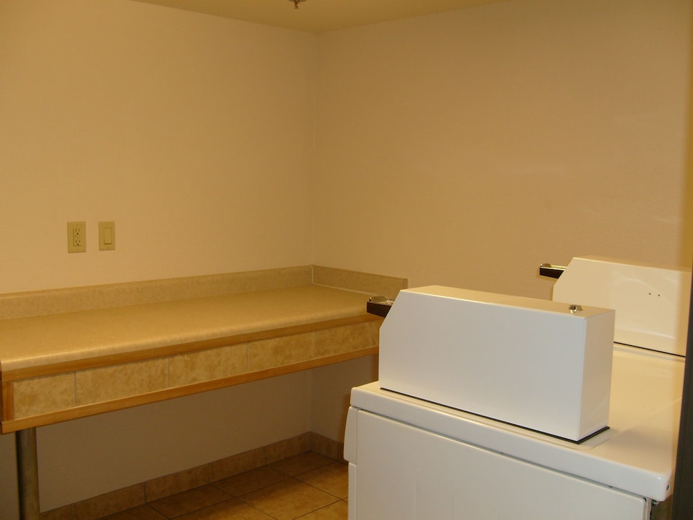 Ashley Inn of Tillamook - photo 16