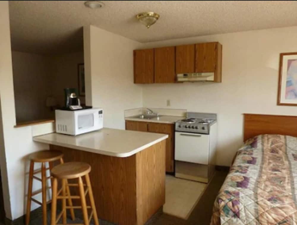 Sunshine Motel II - photo 11