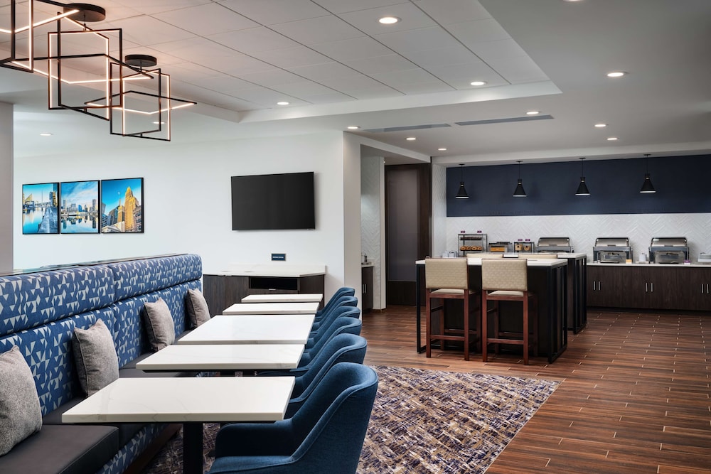 Hampton Inn by Hilton Towson - photo 39
