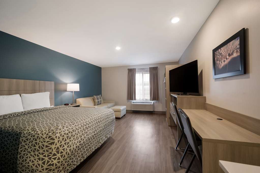 WoodSpring Suites Wixom Novi - photo 18