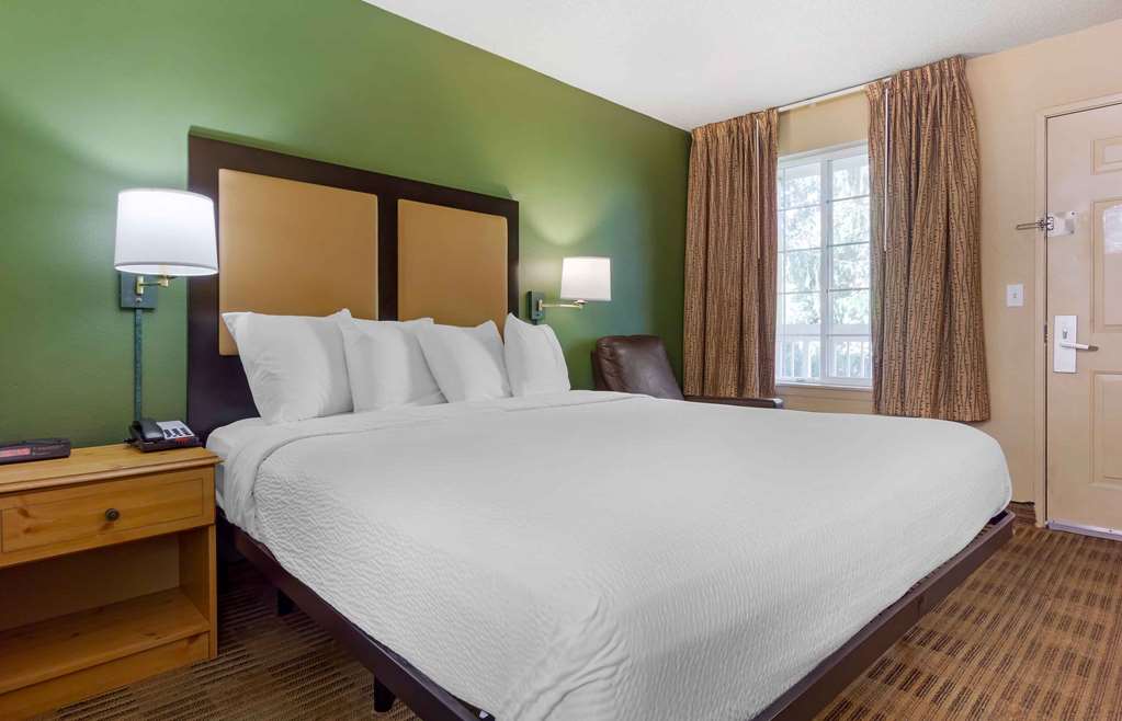Extended Stay America Suites Seattle Southcenter - photo 12