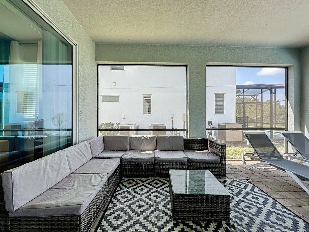 Luxury 6 Bed Villa With Pool spa In Solara Resort 6 Bedroom Villa by RedAwning - photo 103