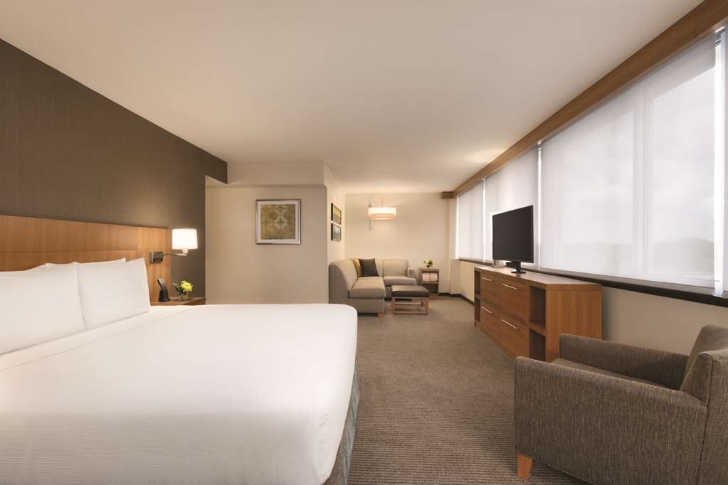 Hyatt Place Chicago O'Hare Airport - photo 8