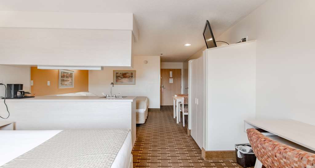 SureStay Hotel by Best Western Christiansburg Blacksburg - photo 17