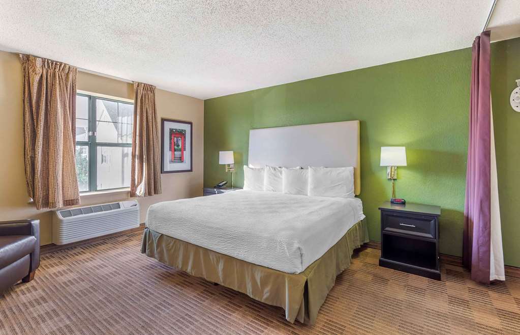 Extended Stay America Select Suites Chicago Downers Grove - photo 10