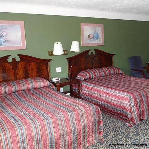 Magnuson Hotel And Suites Bellevue - photo 9