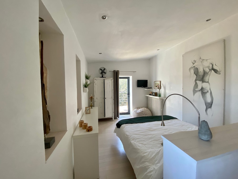 Ô Chambre d’hôtes — Le Gua — photo 4
