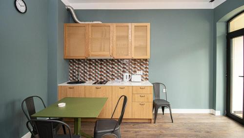 Superior Apartment In Abanotubani By Wehost