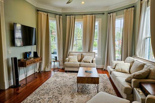 Blue Sky Getaway - last minute hotel in Galveston
