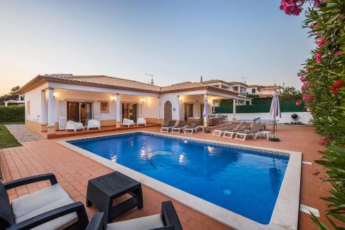 Villa Ericeira by OCvillas — 4-Star Luxury Hotel in Albufeira, Portugal
