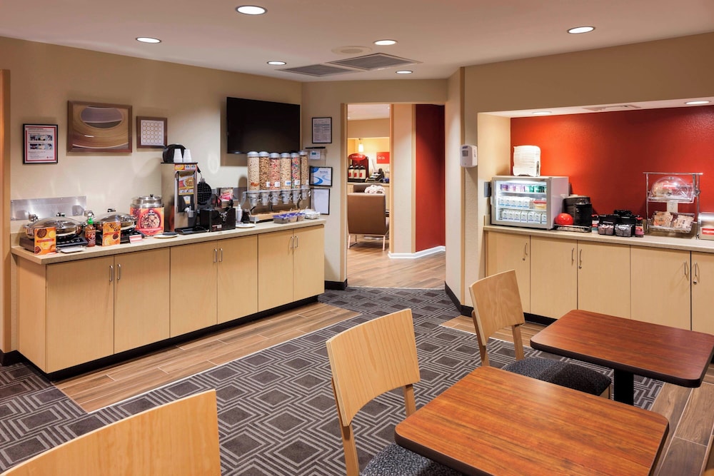 TownePlace Suites by Marriott Columbus - photo 22