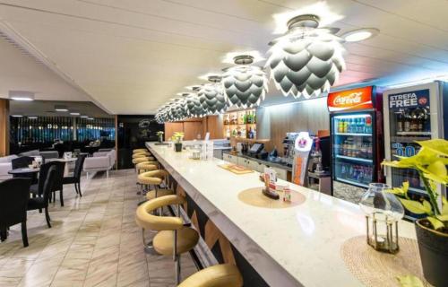 Apartament Royal Solny Resort z aneksem klimatyzacją i konsolą PS4 w hotelu z krytym basenem sauną i SPA in Kolobrzeg, Poland