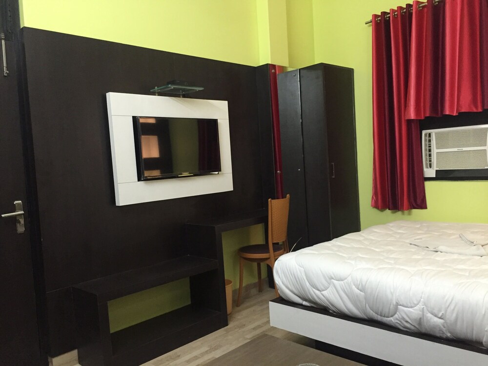 Hotel Krishna - last minute hotel in Luckeesarai