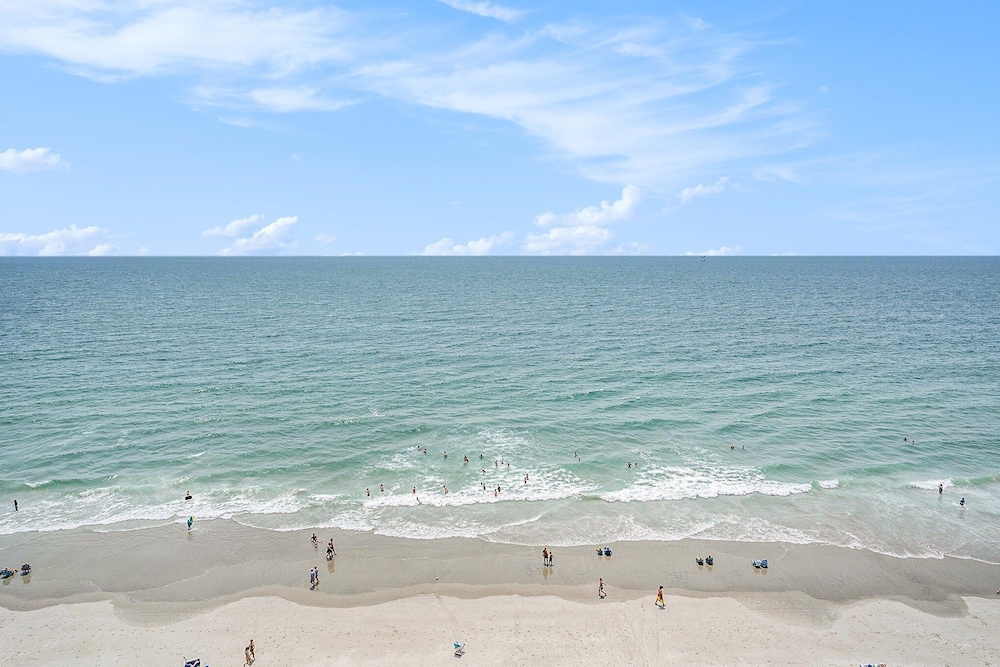 1004 Waters Edge Resort 1 Bedroom Condo by RedAwning - photo 34