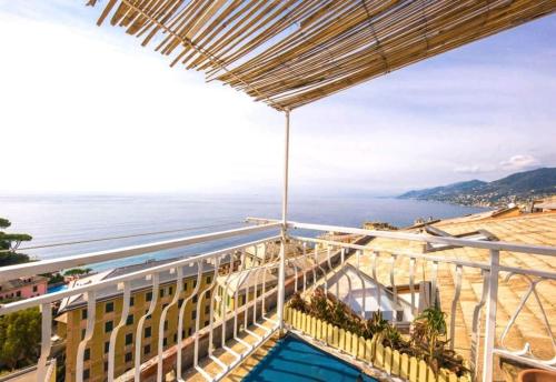 Attico Spettacolare Vista Mare — 4-Star Luxury Hotel in Camogli, Italy