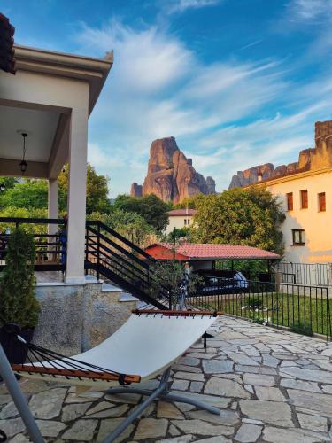 Heliopetra — 4-Star Luxury Hotel in Kalampaka, Greece