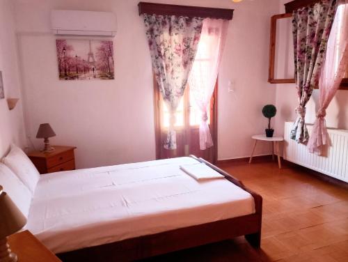 Anna’s Questhouse — Skopelos — photo 2