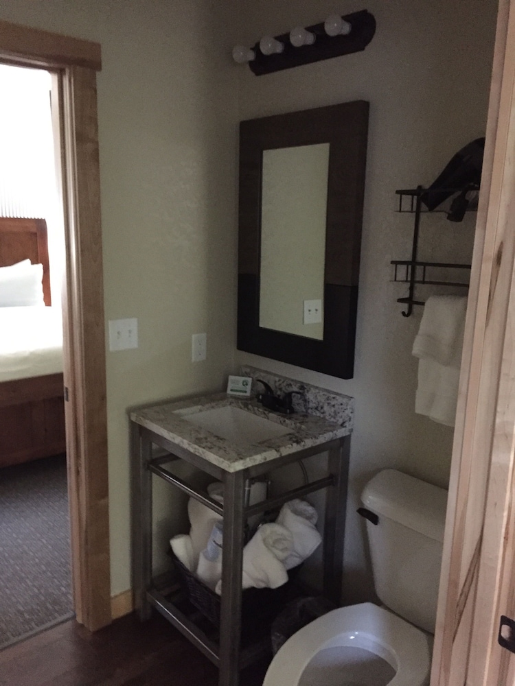 Roam Inn - photo 45