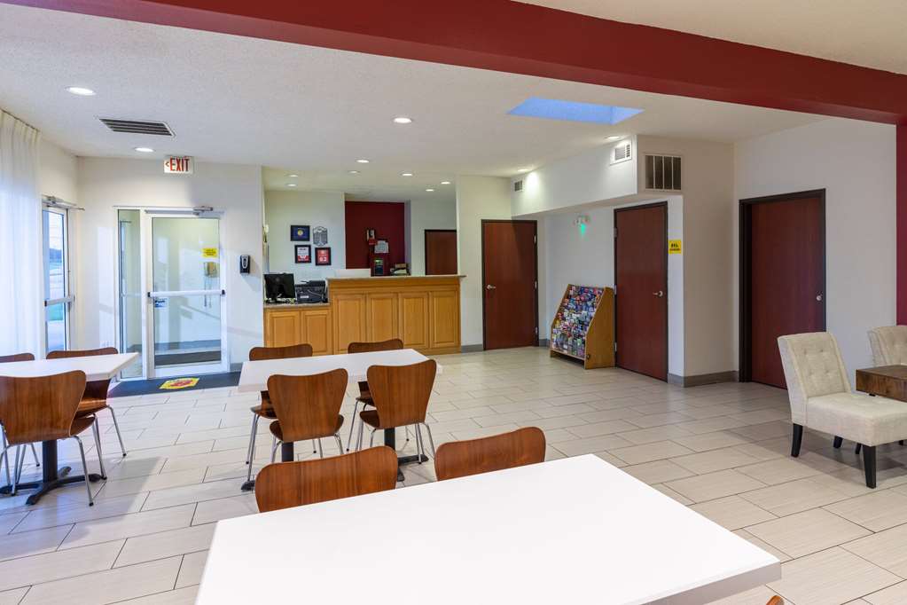 Super 8 by Wyndham Garland Rowlett East Dallas Area - photo 6