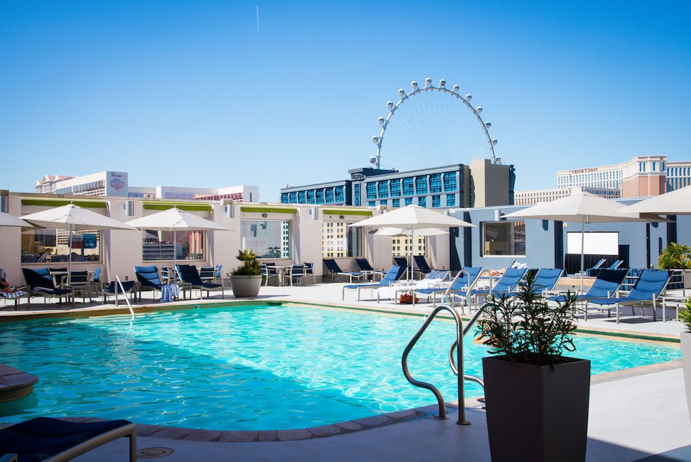 The Platinum Hotel - photo 45