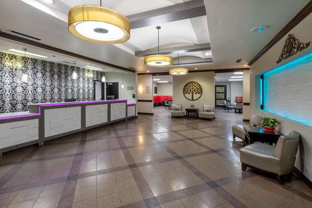 Hawthorn Suites by Wyndham Lubbock - photo 5