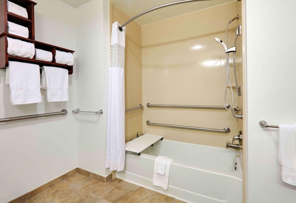Hampton Inn & Suites Dallas Arlington South - photo 23