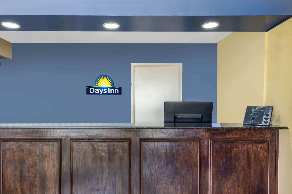 Days Inn by Wyndham Banning Casino Outlet Mall - photo 5