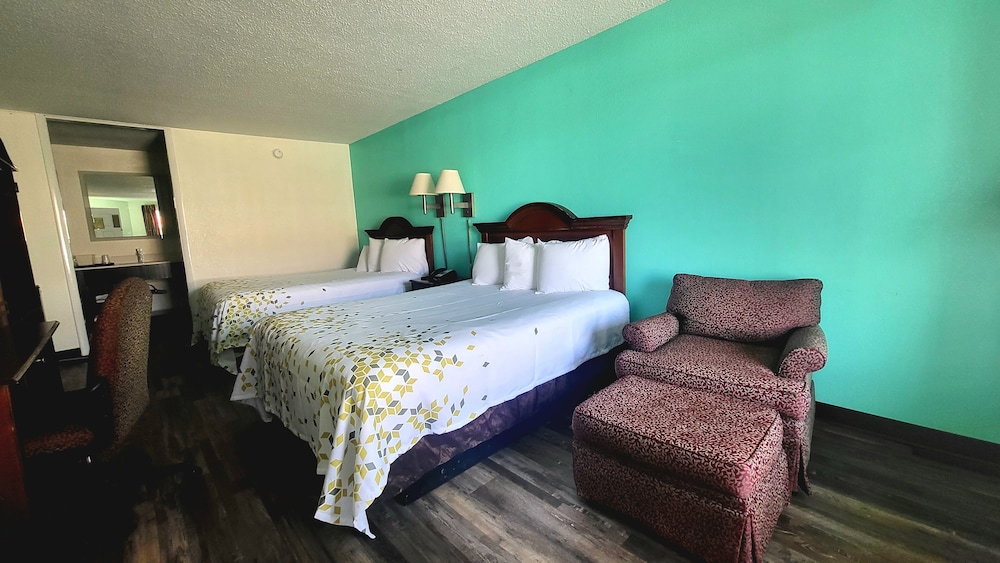 Greeneville Inn And Suites - photo 11