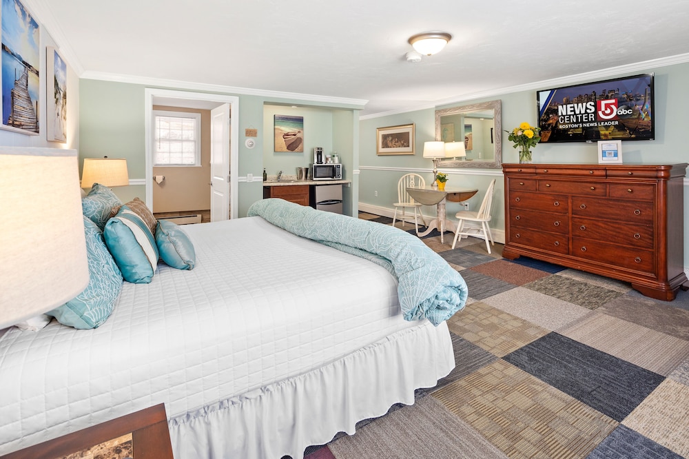 Ocean Inn on Nantasket Beach - photo 12