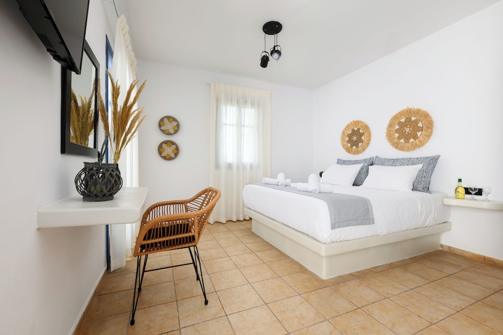 Blue Heart Luxury Suites in Naxos, Greece