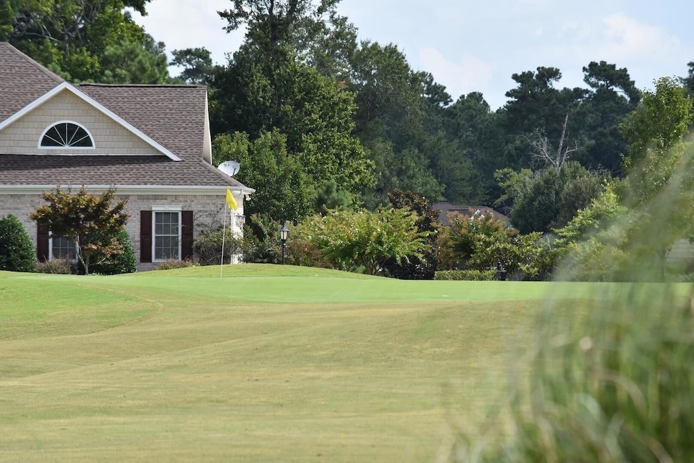 Full Kitchen Condo 2404M Golf Resort Close to Beach in Calabash by RedAwning - photo 10