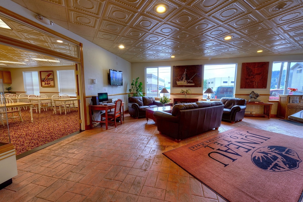 Juneau Hotel - photo 4